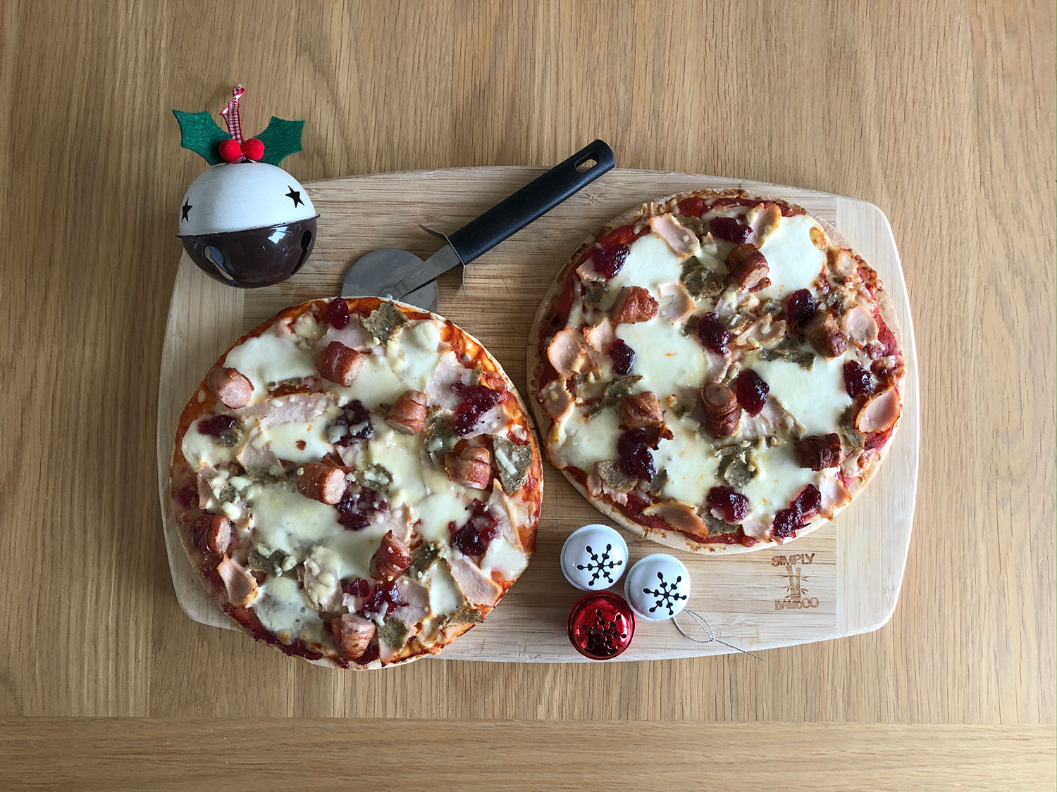 Incredible student-friendly alternatives to a traditional Christmas dinner | Unite Students