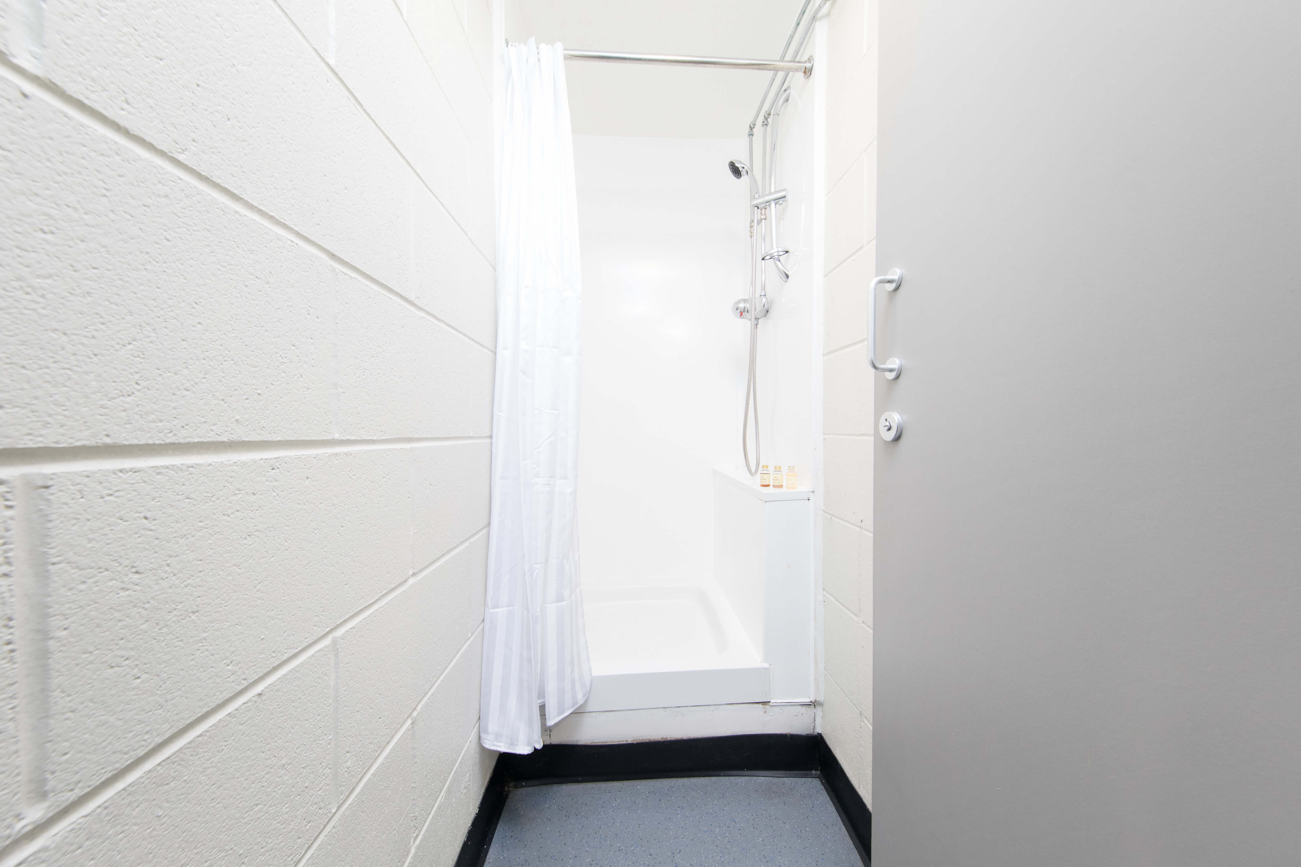 Shower cubicle