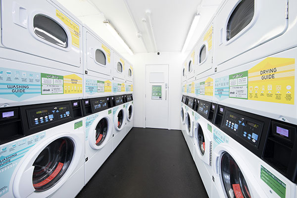 Laundry room at Oak Brook Park in Birmingham