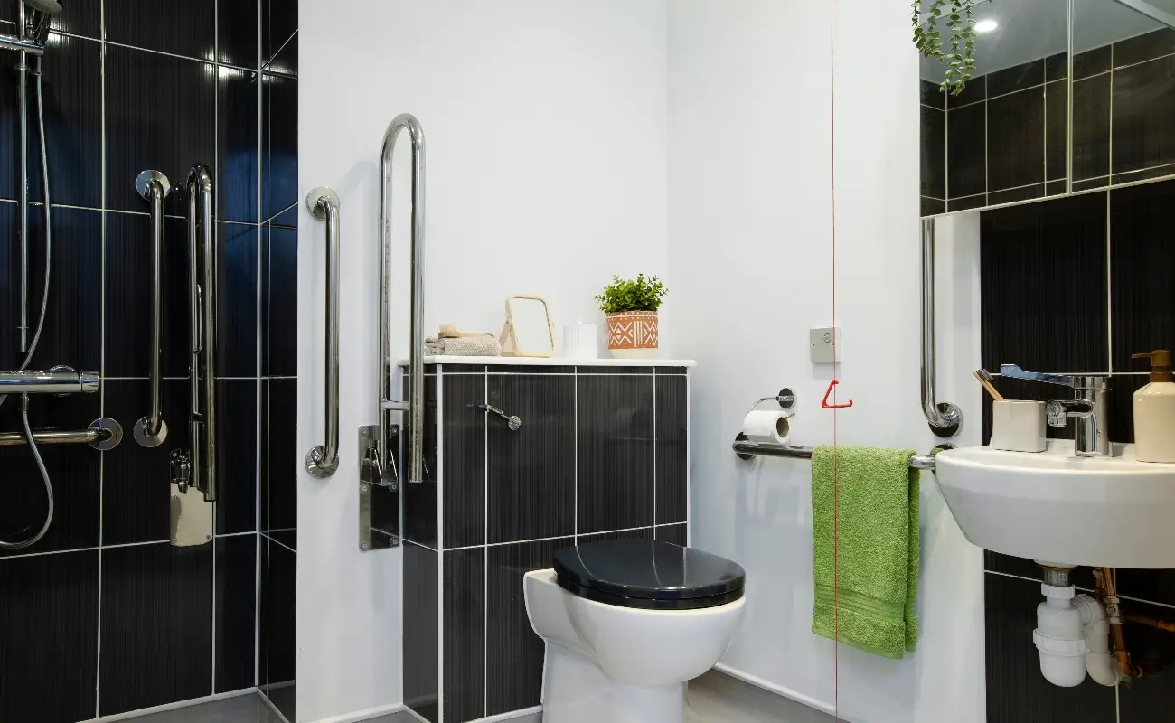 Accessible Studio bathroom