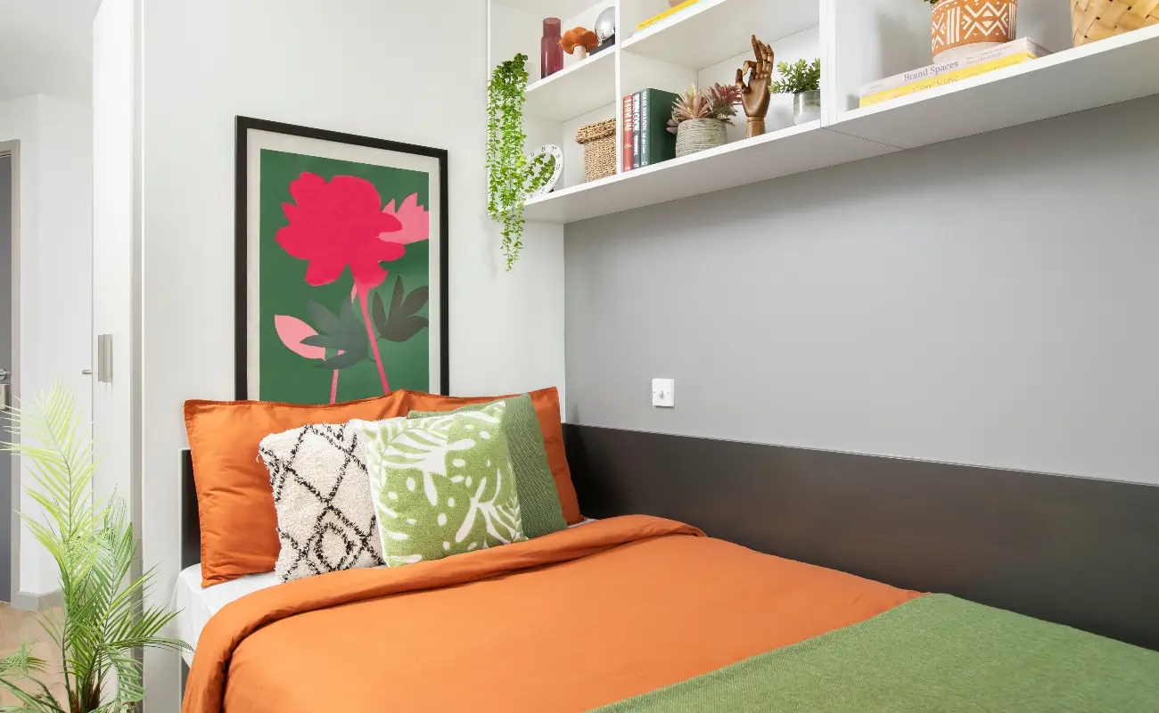 Bed in an Ensuite Premium Range 1