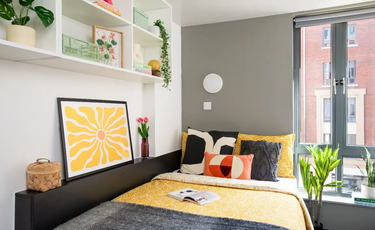 Non en-suite room
