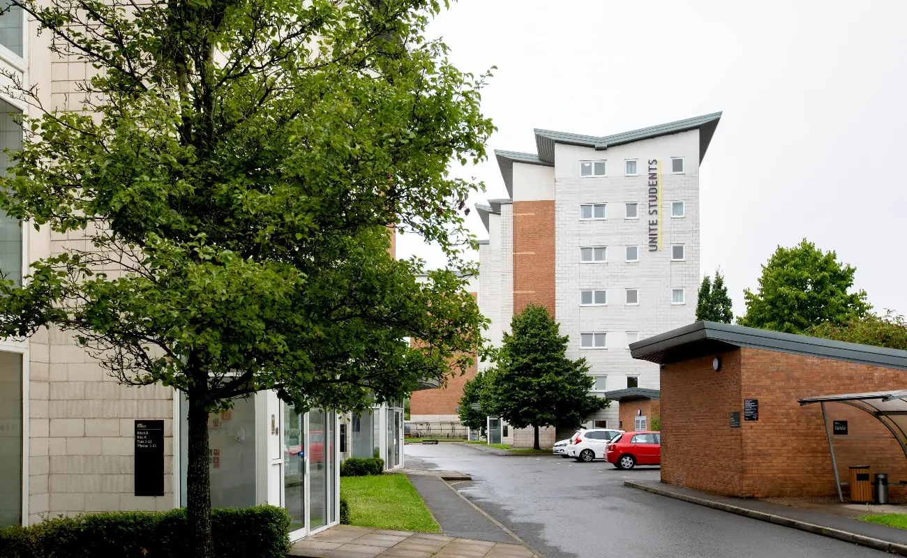 Exterior of the Clodien House building