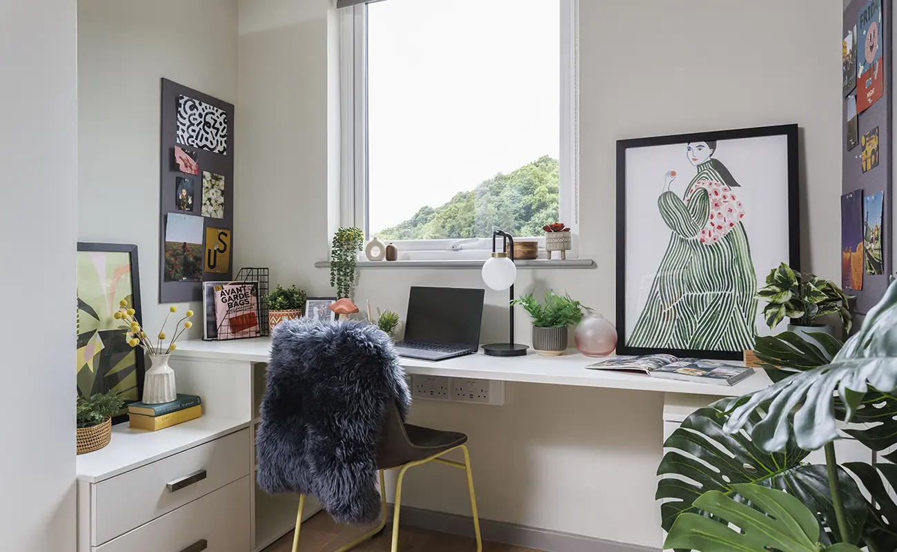 Study space in an Ensuite Premium Range 1