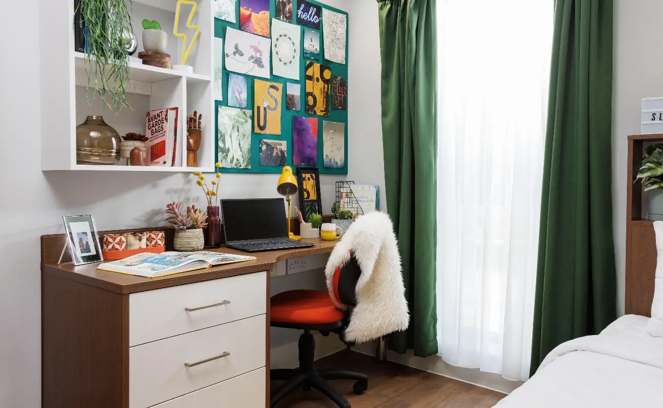 Study space in a Two Bedroom Flat Classic