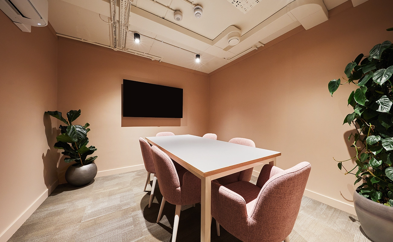 Private meeting room