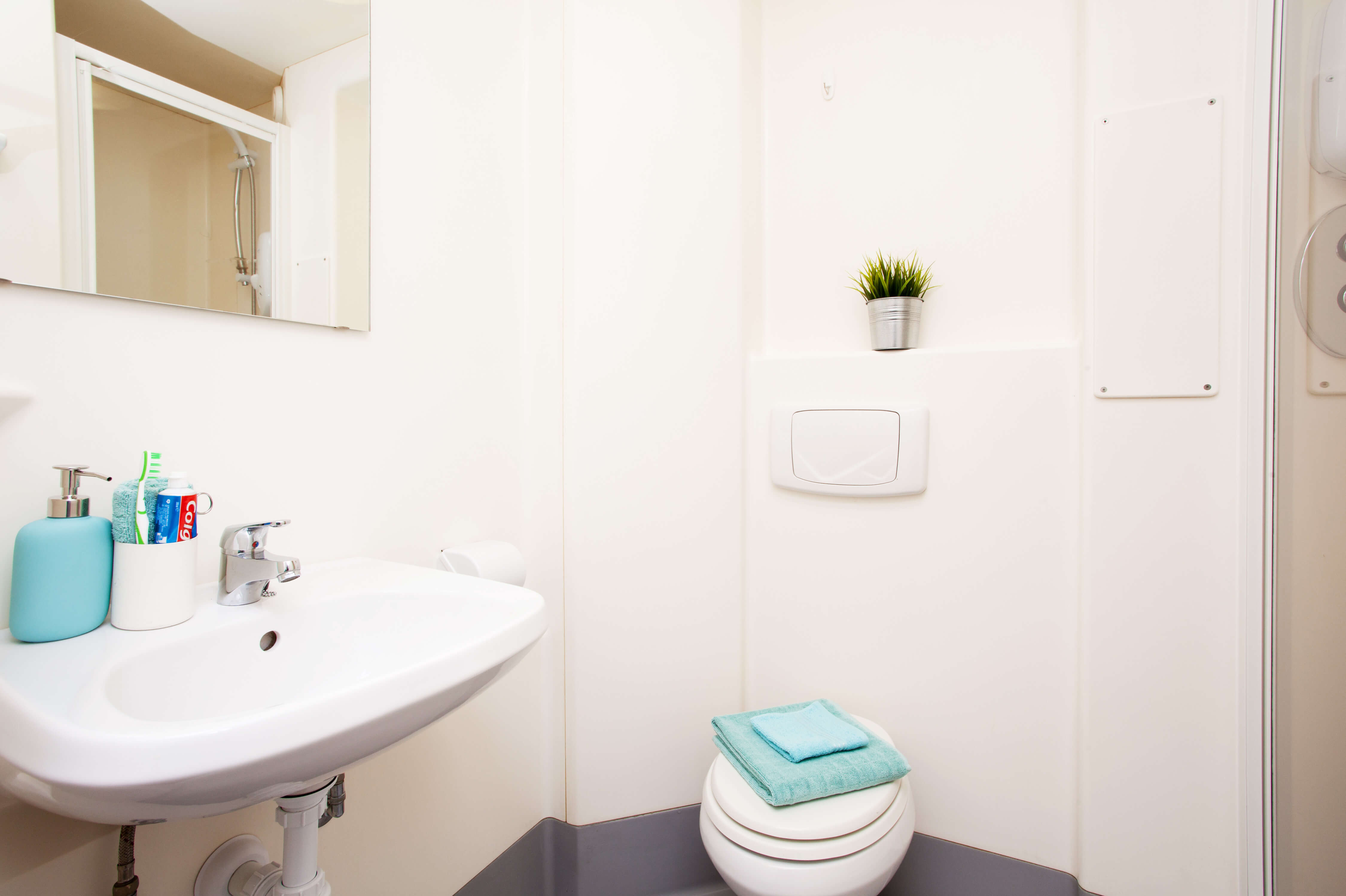 Bathroom for all room types at Blackfriars