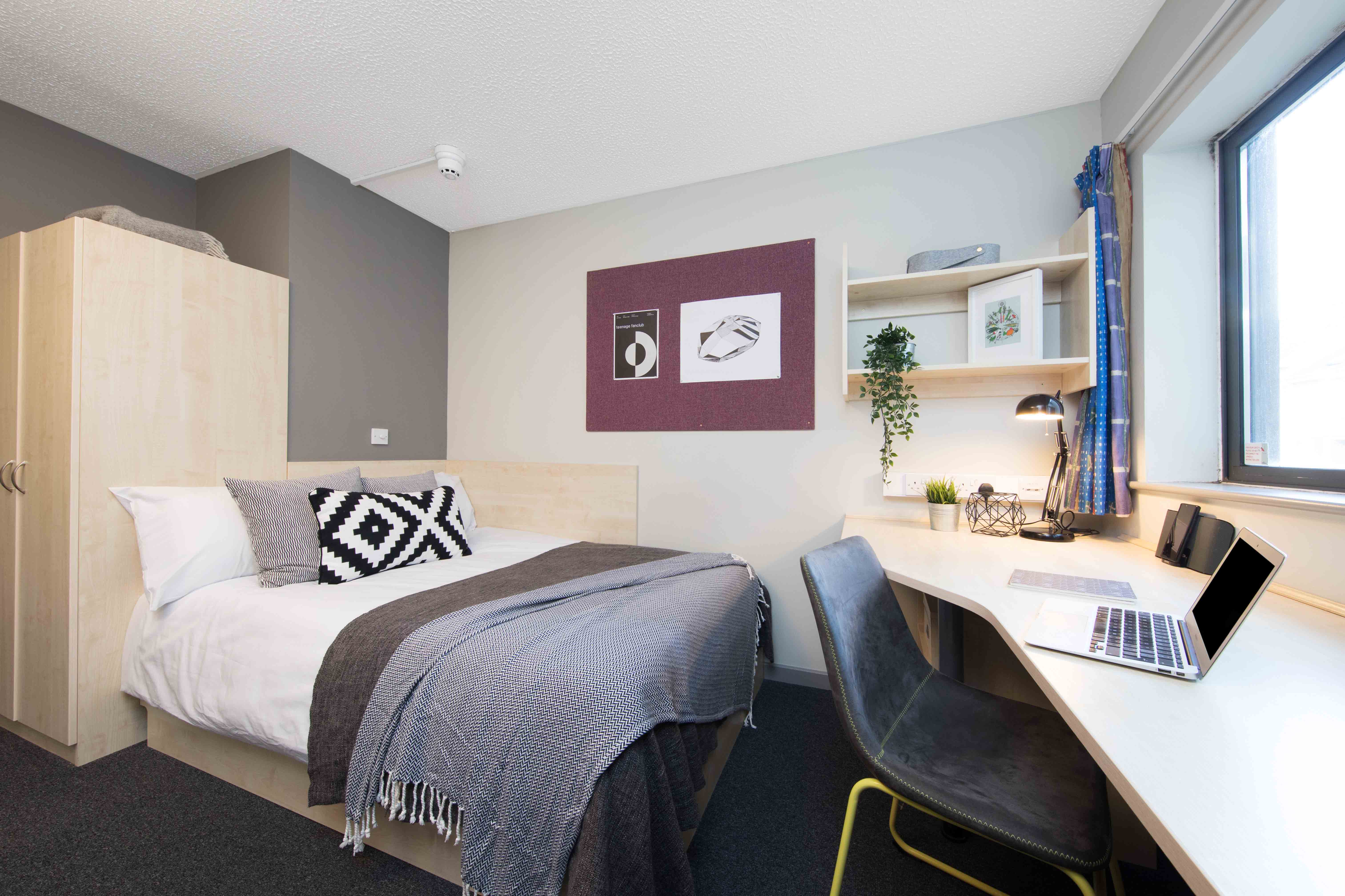 Premium Range 1 En-suite room at Concept Place