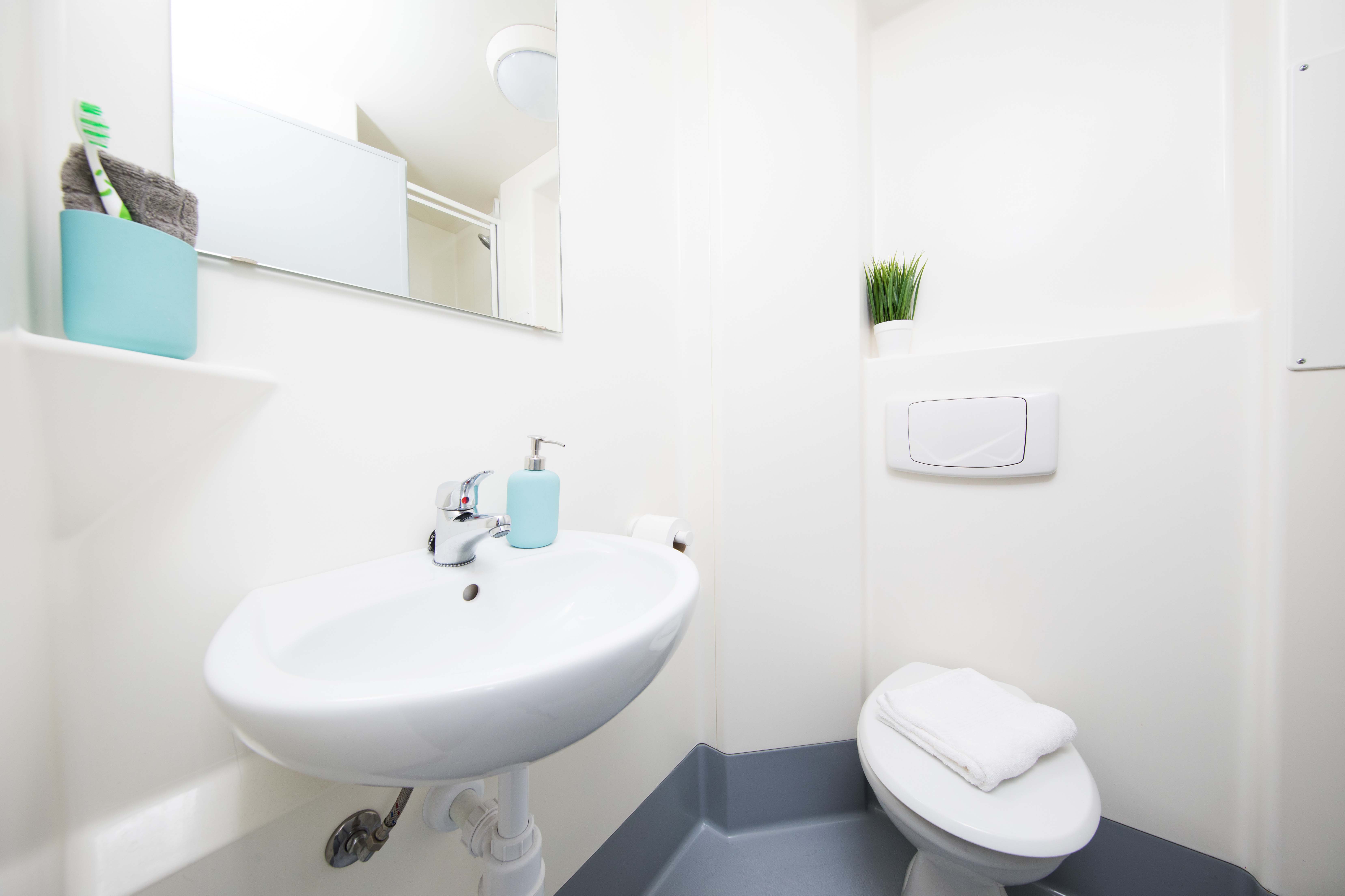 Premium Range 2 En-suite room at Concept Place
