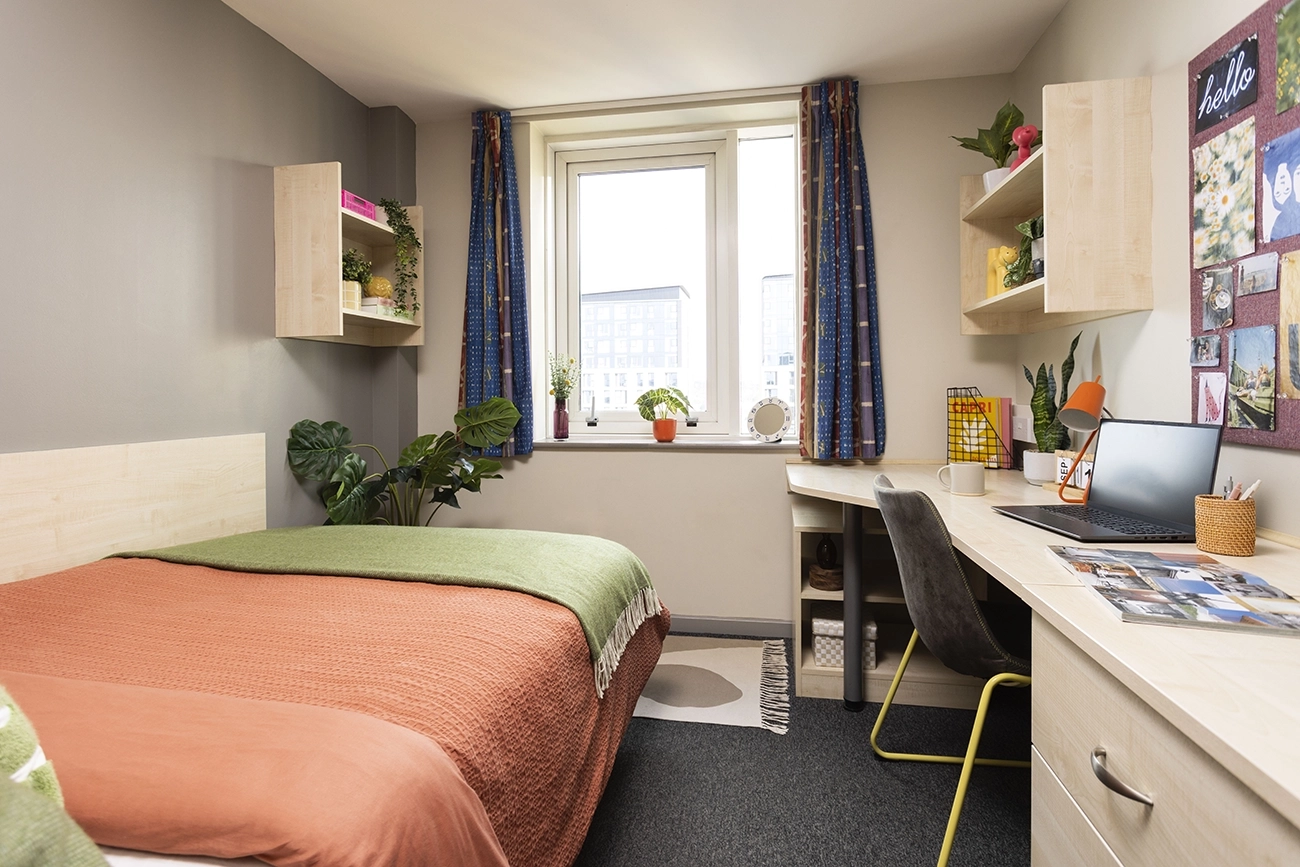 Basic Ensuite room
