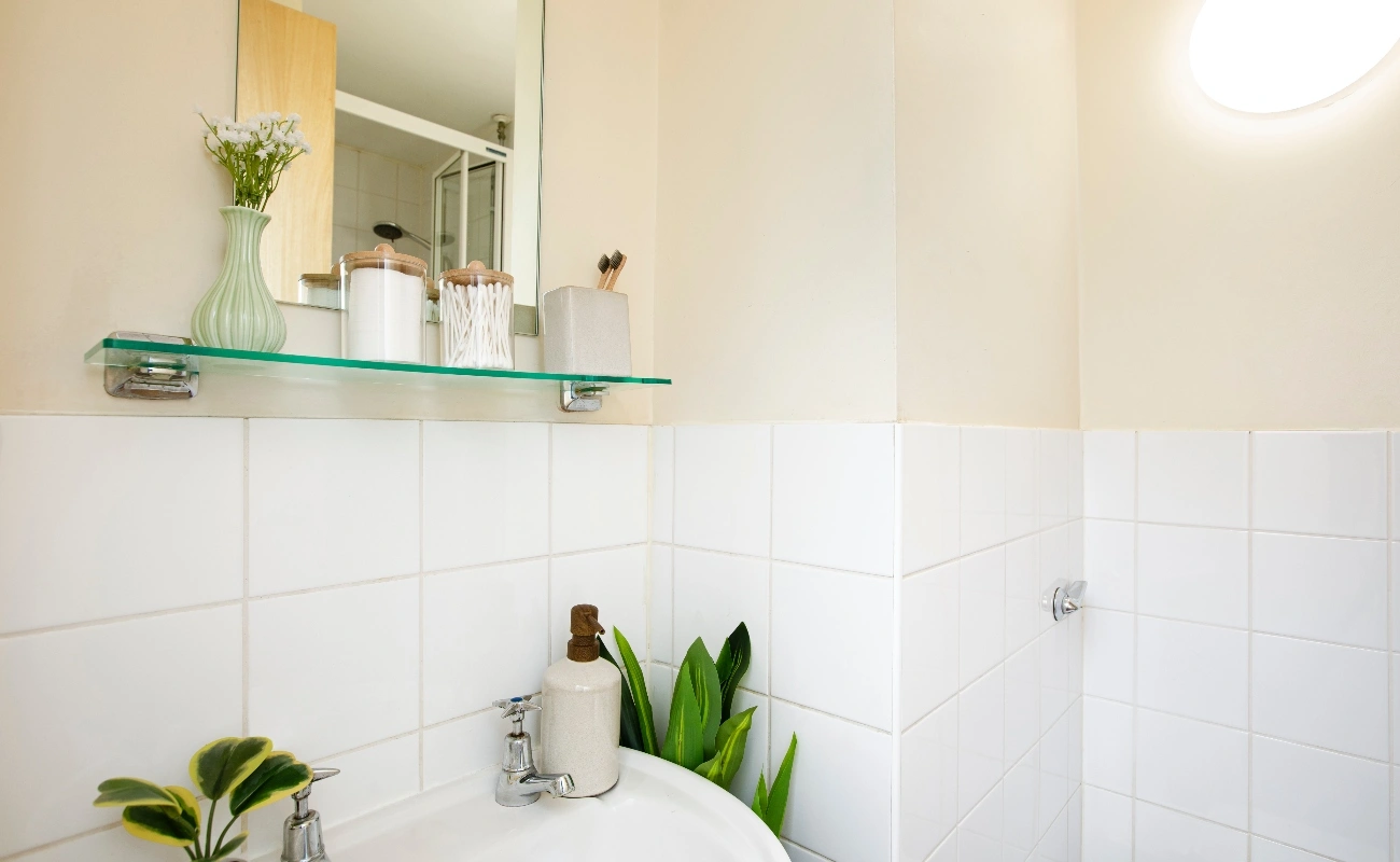 Ensuite bathroom