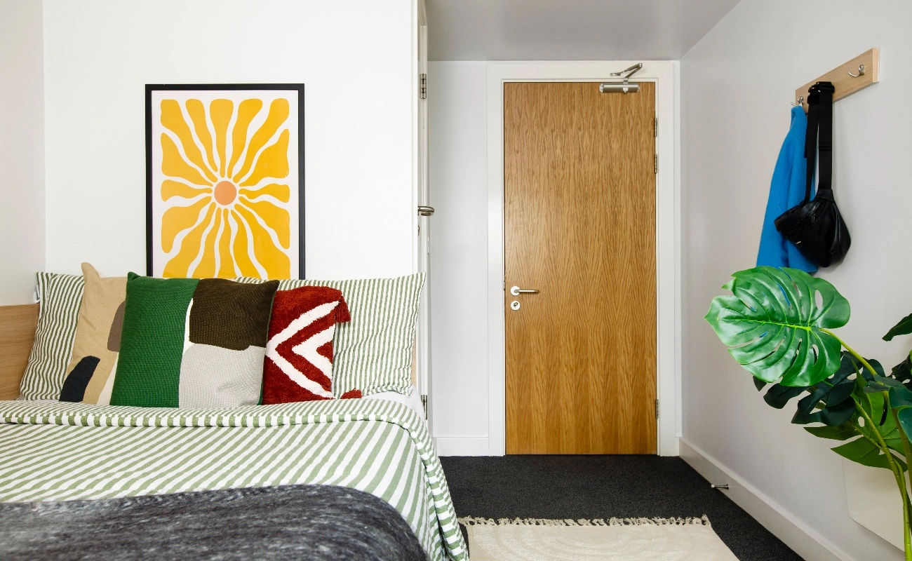 Bed in an Ensuite Premium Range 2