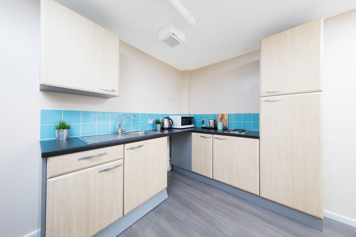 Student accommodation shared kitchen for non en-suite rooms in Liverpool
