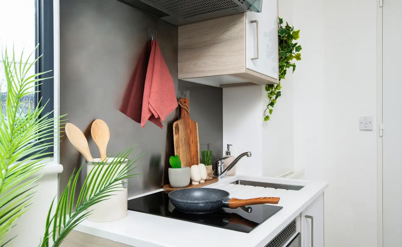 Kitchen in a Studio Classic