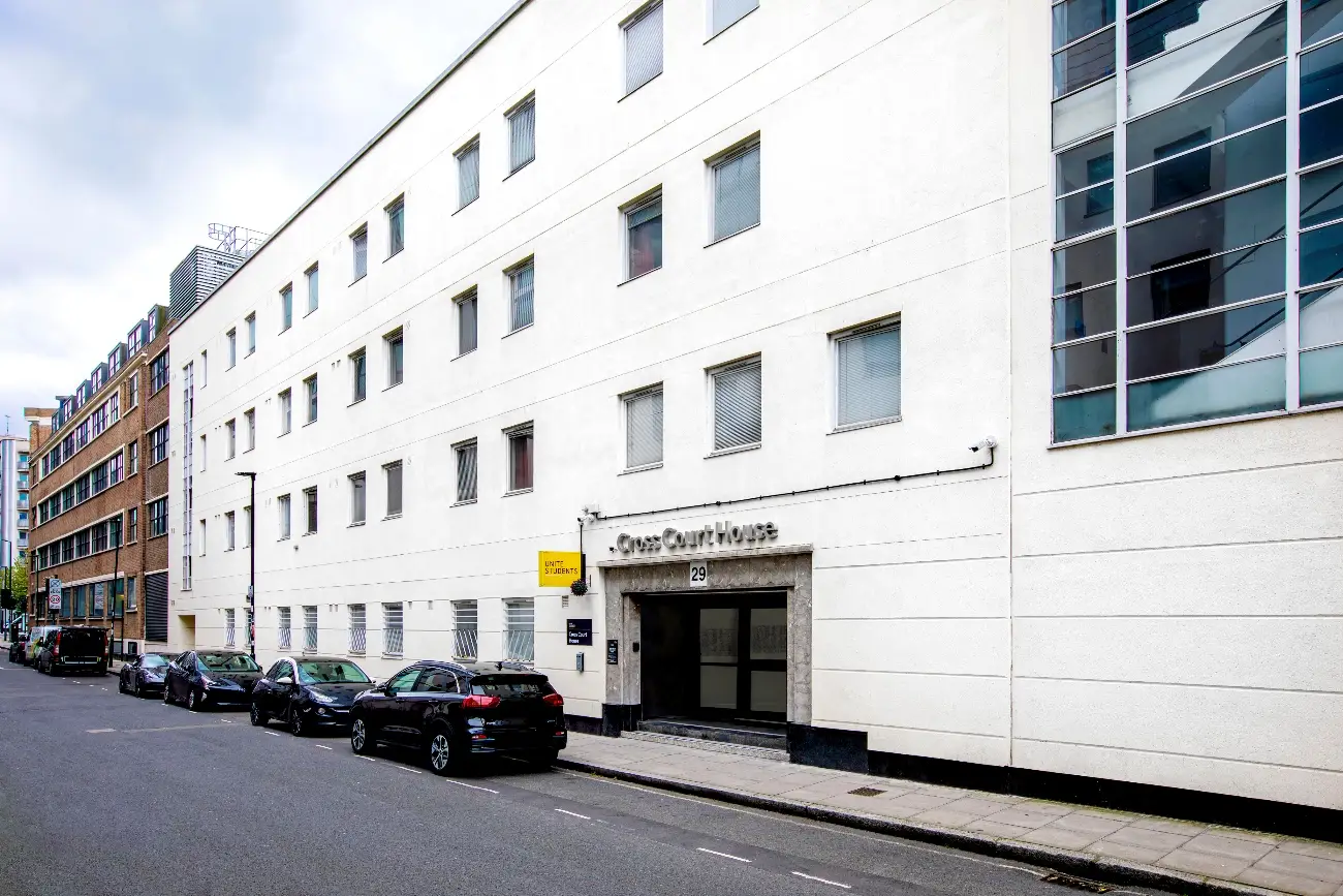 Exterior view of Cross Court House