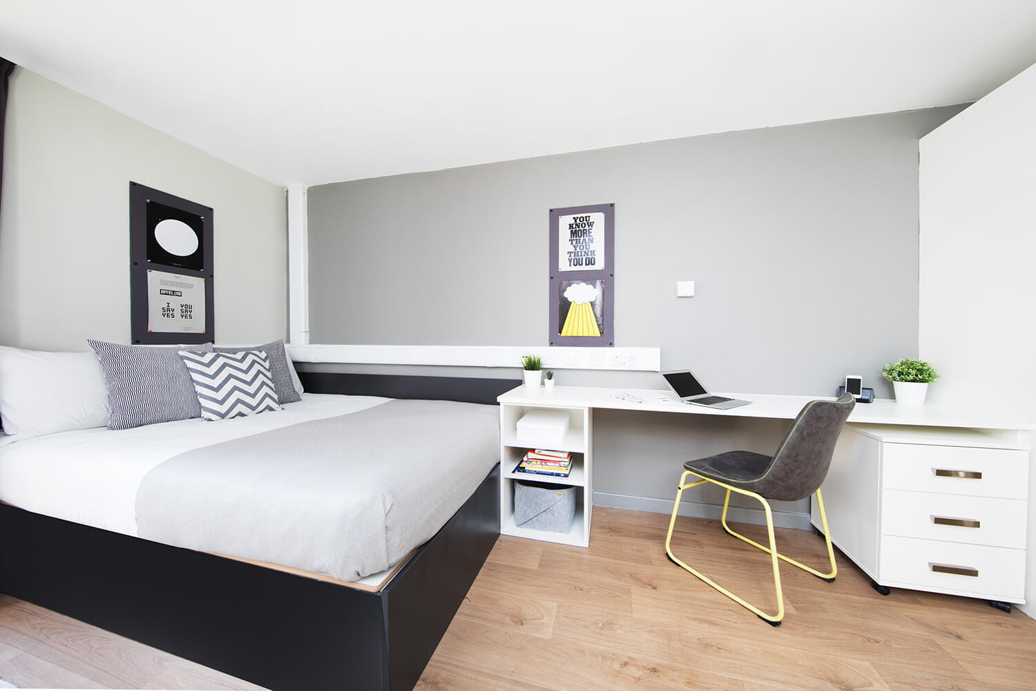 Student accommodation London wheelchair accessible studio room bed and study space at East Central House