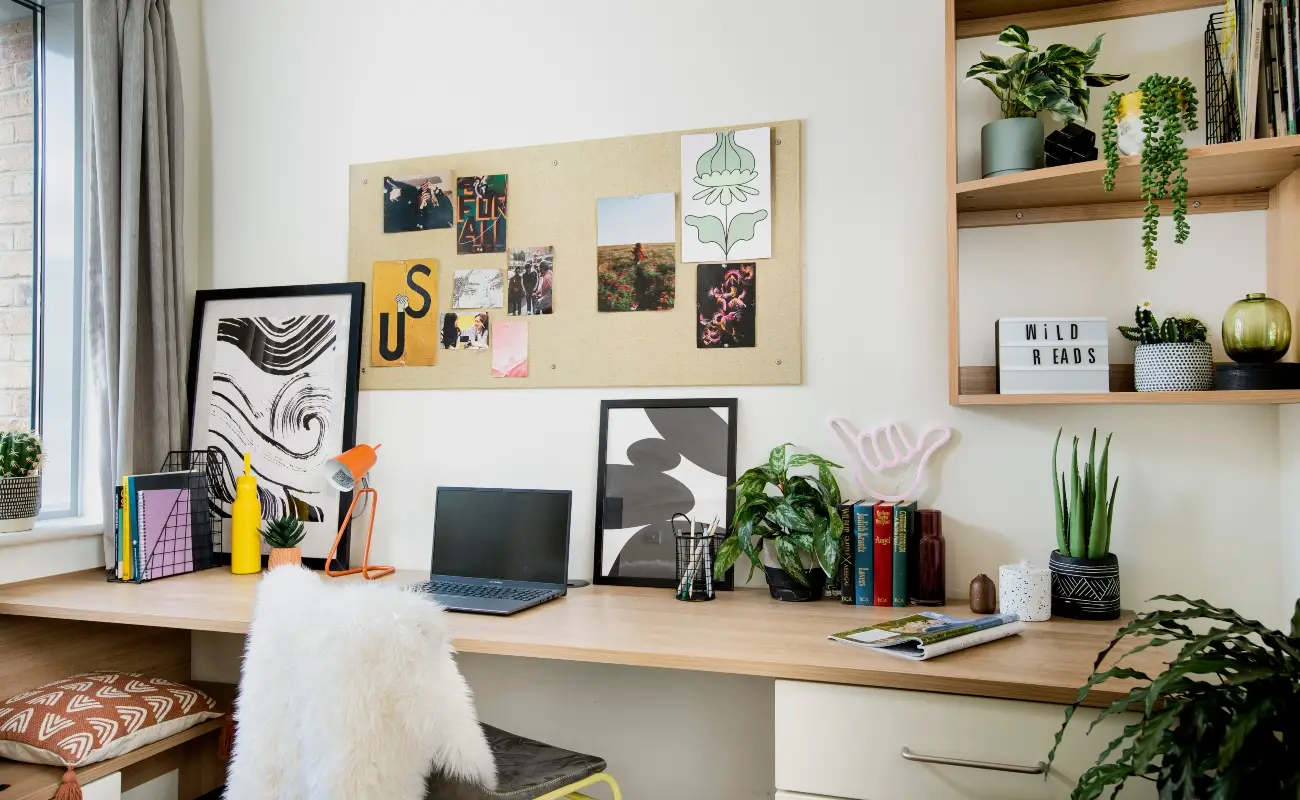 Study space in an Ensuite Classic