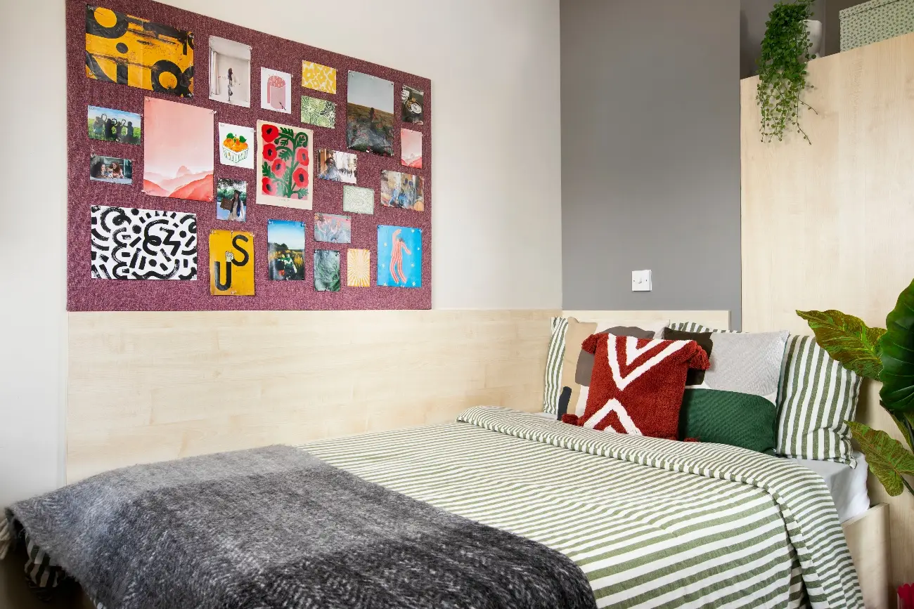 En-suite room