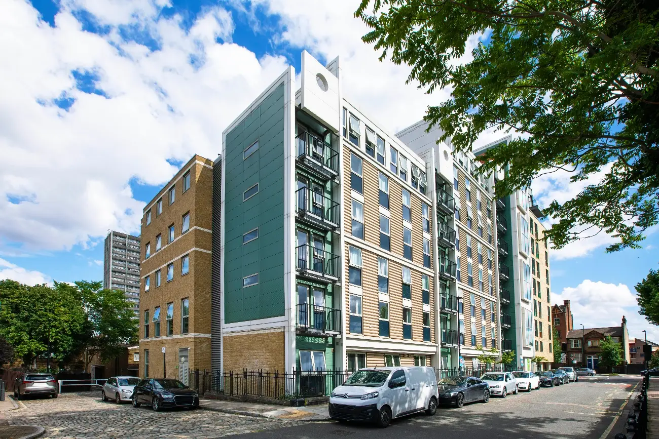 Exterior view of Quantum Court