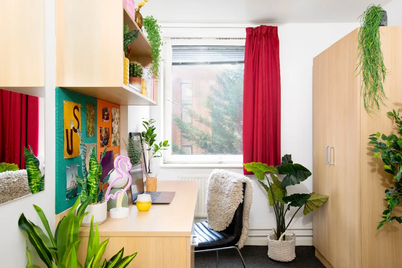 En-suite room