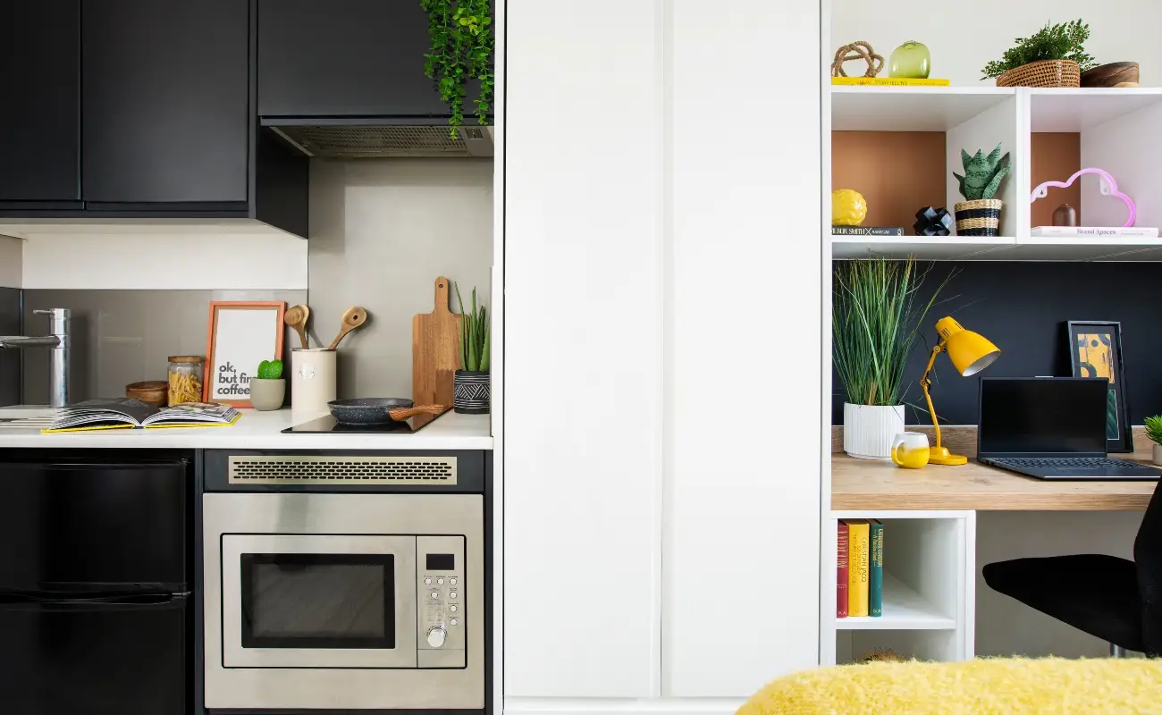 Kitchen and study space in a Studio Classic