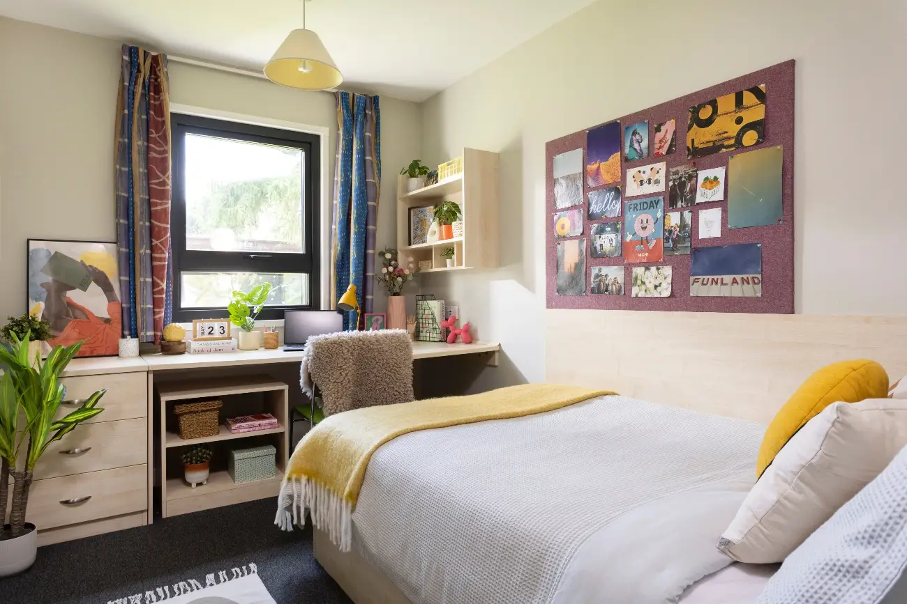 En-suite room