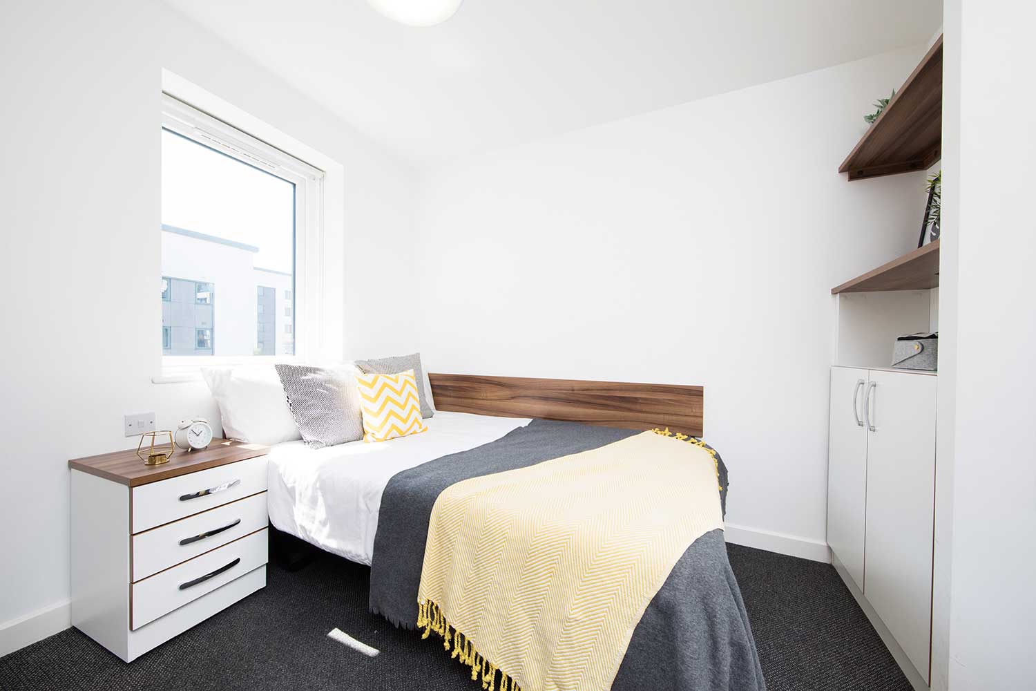 Bedroom at Pier Quays