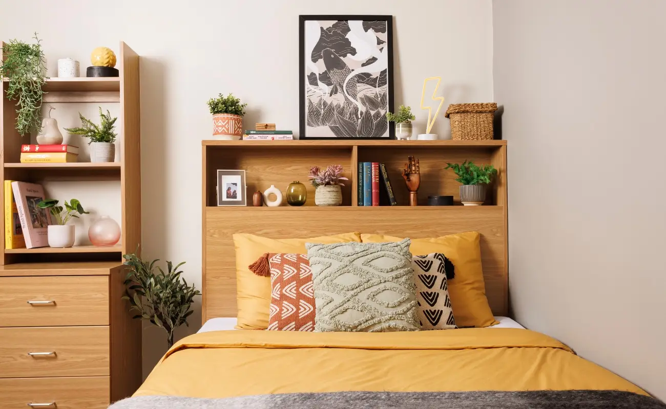 Bed in a Studio Premium Range 1