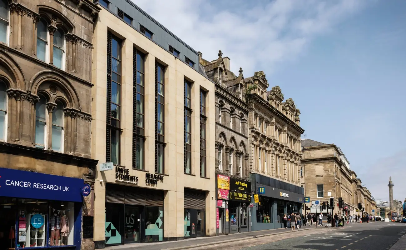 Exterior of the Newgate Court building