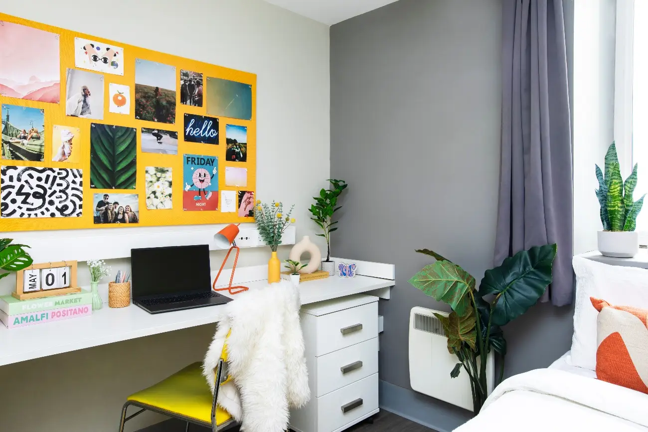 En-suite room